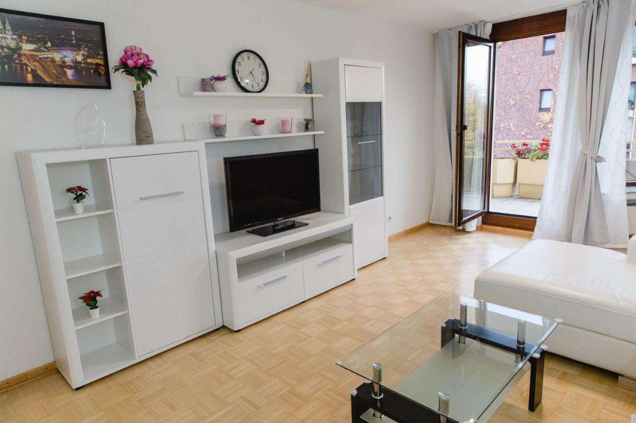 Luxury Flat Between Cologne And Bonn And Phantasialand Bruhl Appartement Wesseling Buitenkant foto